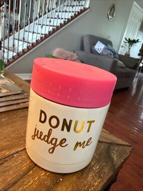 Insulated Food Jar with Pink Lid and White Body - DONUT Design